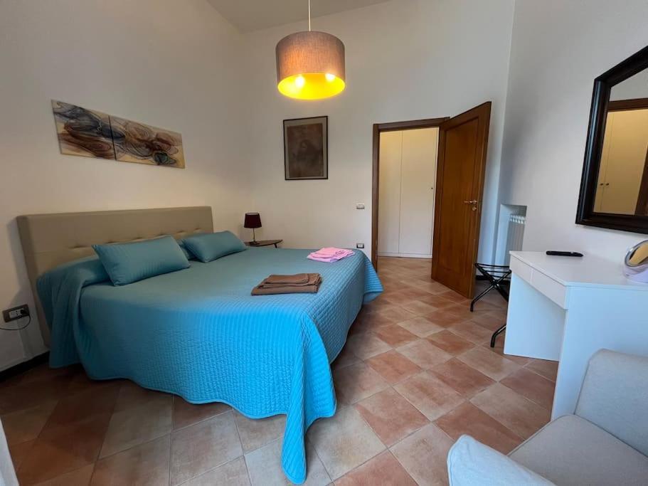 Casa Nostra A Chiaia * Naples